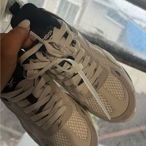 Boy size 2 Reebok White and Black Sneakers